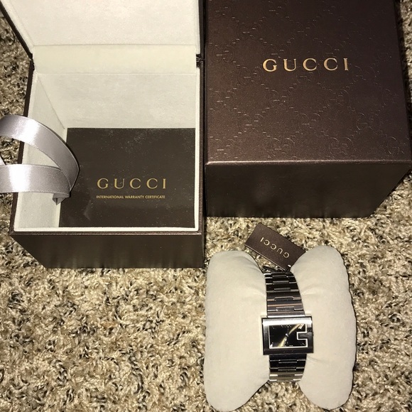 gucci g rectangle watch